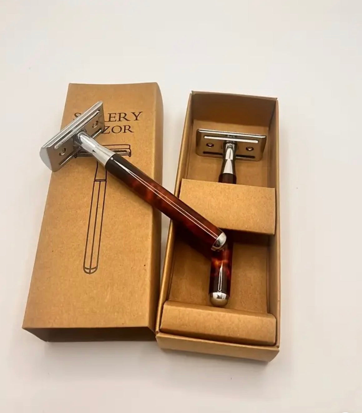 Platinum razor for men’s